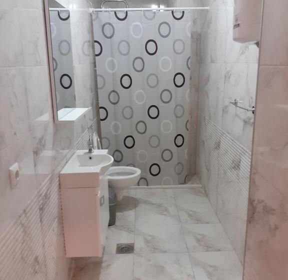 اتاق اکونومی, Villa Abi Center