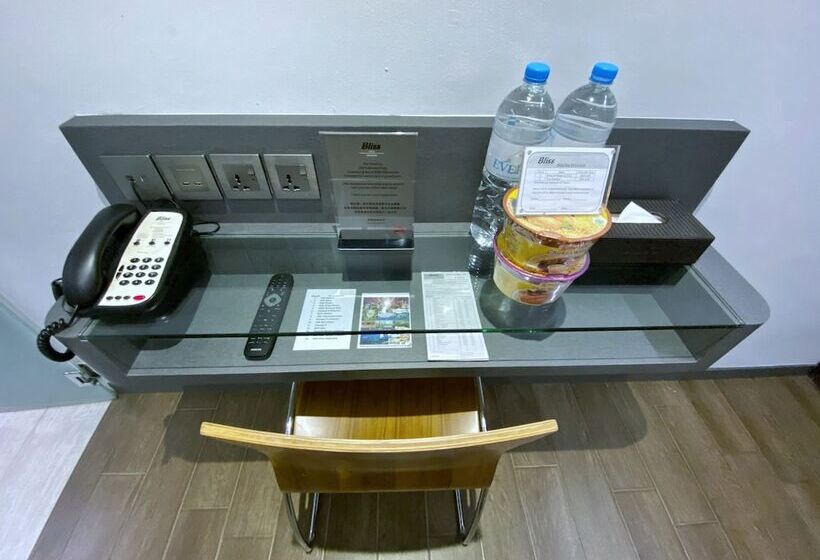 اتاق استاندارد, Bliss Hotel Singapore