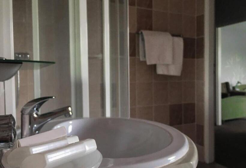 Mini Suite, Dodo