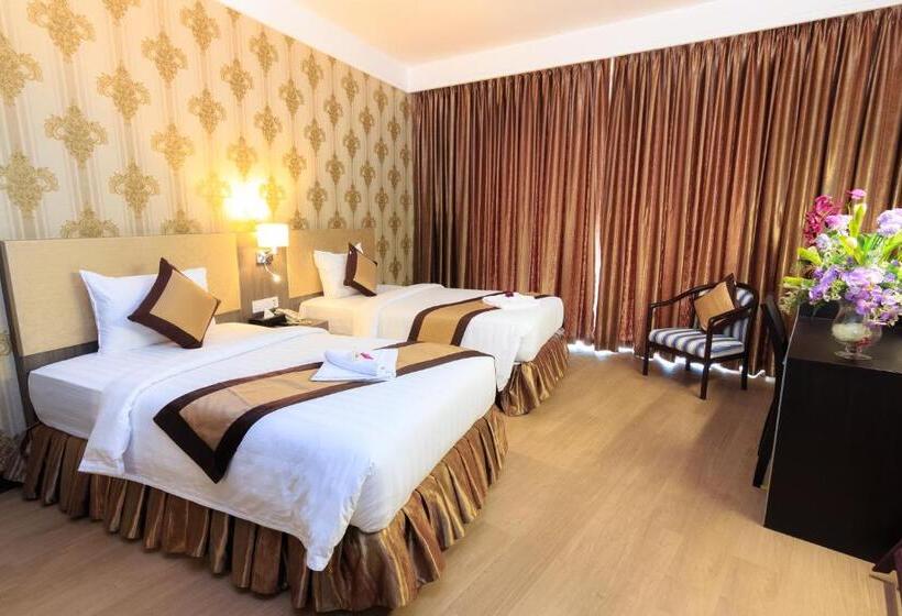 Deluxe Room, Paradise