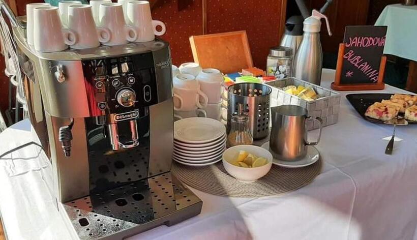 اتاق استاندارد یک نفره, Wellness & Sport Hotel Ttc