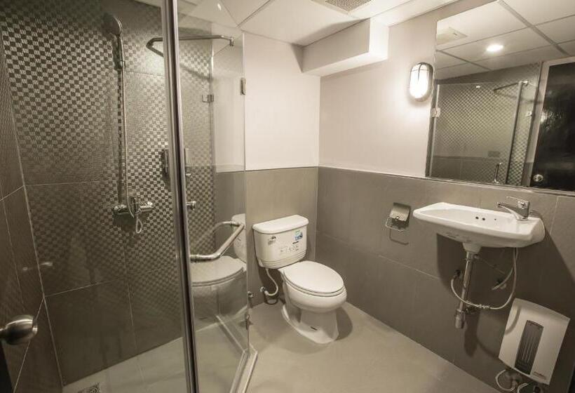 Quarto Triplo Estandar, The Blocks Hostel Sukhumvit 10