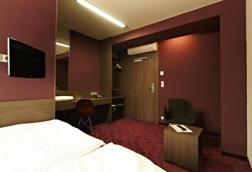 اتاق استاندارد, Kongres Hotel Roca