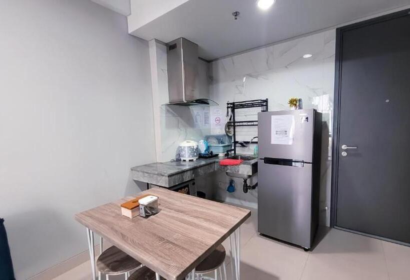 سوییت با چشم‌انداز دریا, Palam Mansion At Apartment One Residence