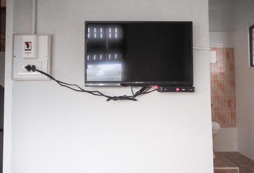디럭스 룸, At Home Hostel