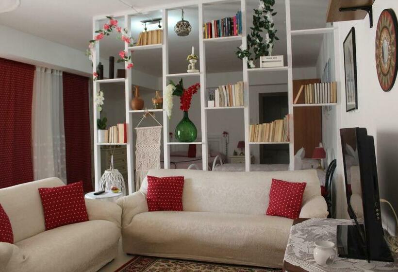 خانه 1 خوابه, B&b Flower House