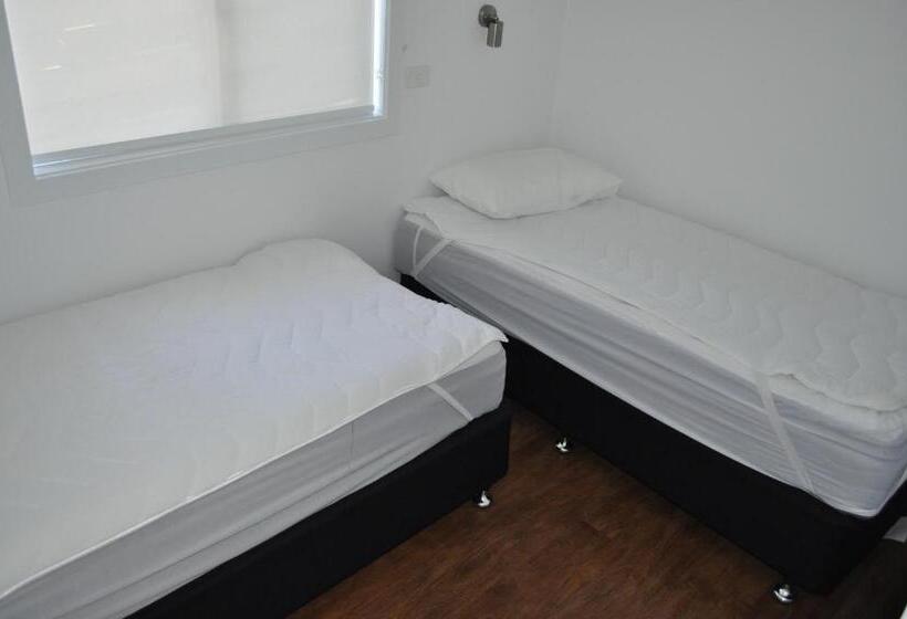 کلبه سوپریور, Phillip Island Park Lane Holiday Park
