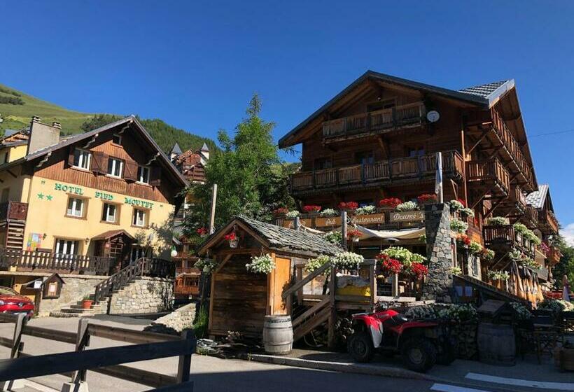 اتاق استاندارد, Doume S Lodge