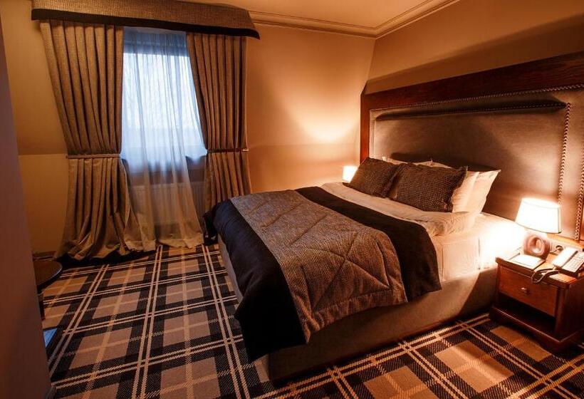 Дом 1 Спальня, Edem Resort Medical & Spa