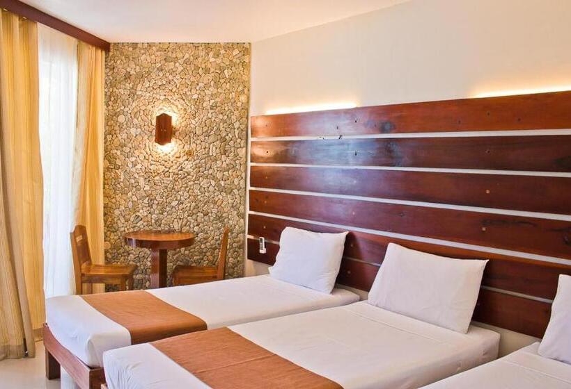 Четырехместный Номер Superior, Caluwayan Palm Island Resort & Restaurant