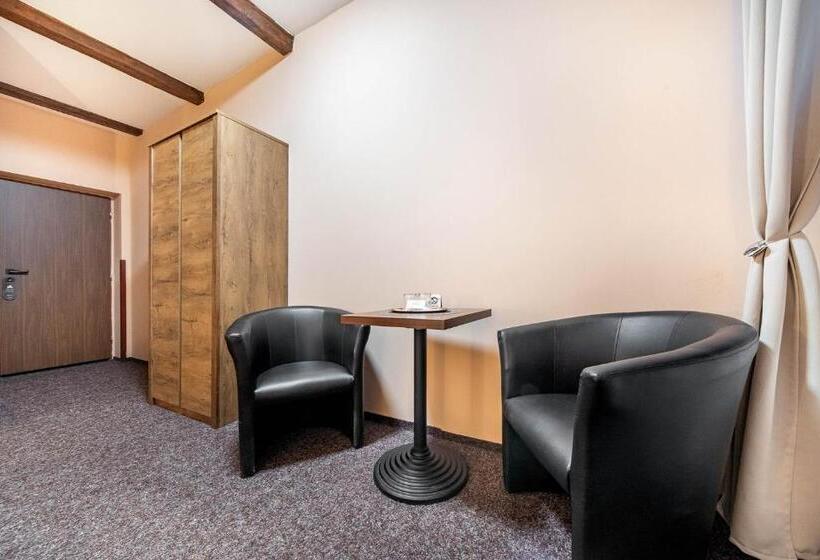 Номер Стандарт, Laguna Hotel & Restaurant