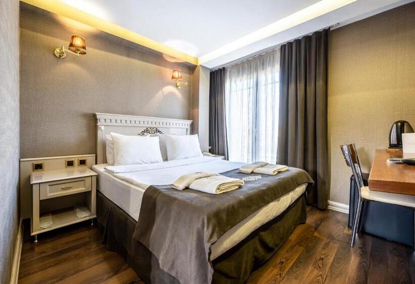 Standard Room, Golden Gate Hotel Topkapı