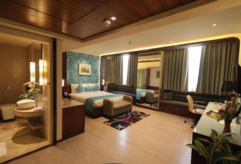 Номер Клуб, Regenta Orko S Kolkata