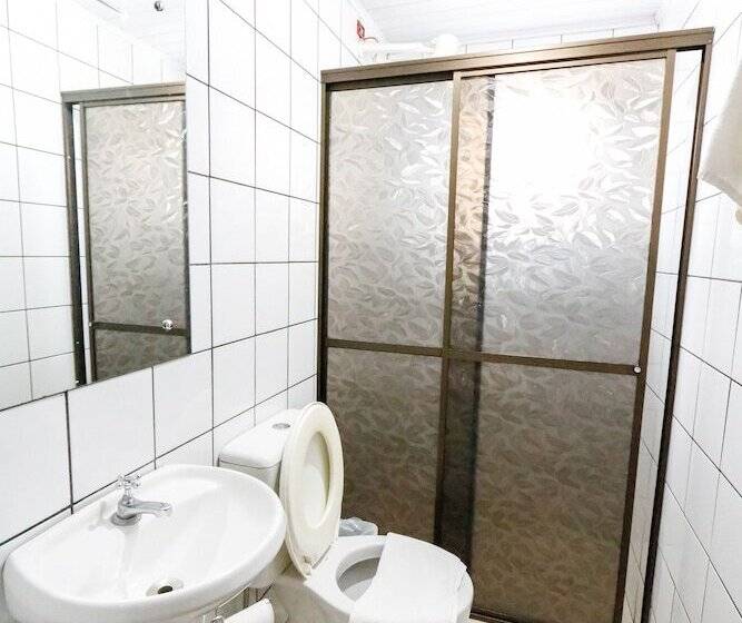 Номер Стандарт Трехместный, Villa Quati