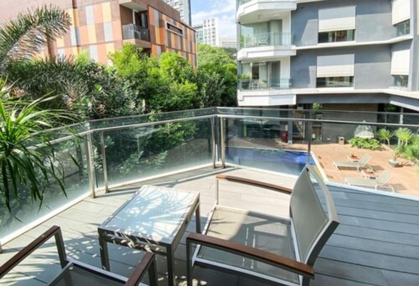 1 Bedroom Executive Apartment, St Residences Novena