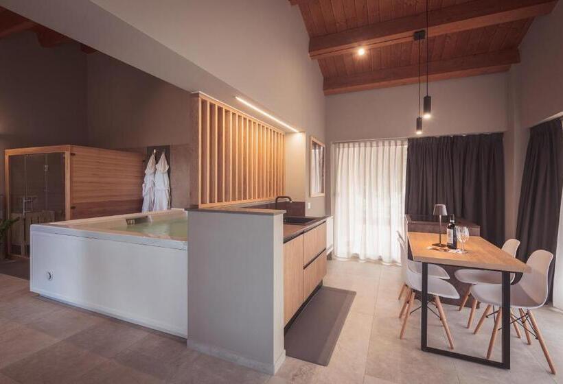 Люкс, Agriturismo Querceto