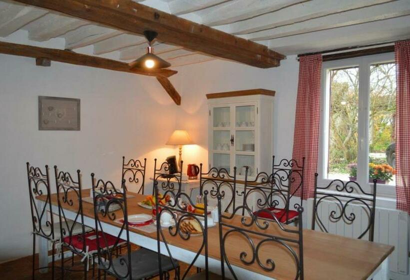 Номер Стандарт Вид на Сад, Gîte Du Clos Sébastien