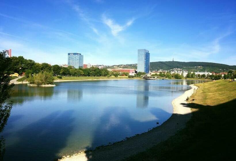 آپارتمان 1 خوابه, Apartmán Ginko I