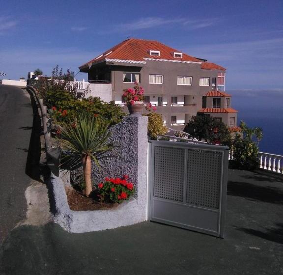 스탠다드 스튜디오, Casa Mara Tenerife