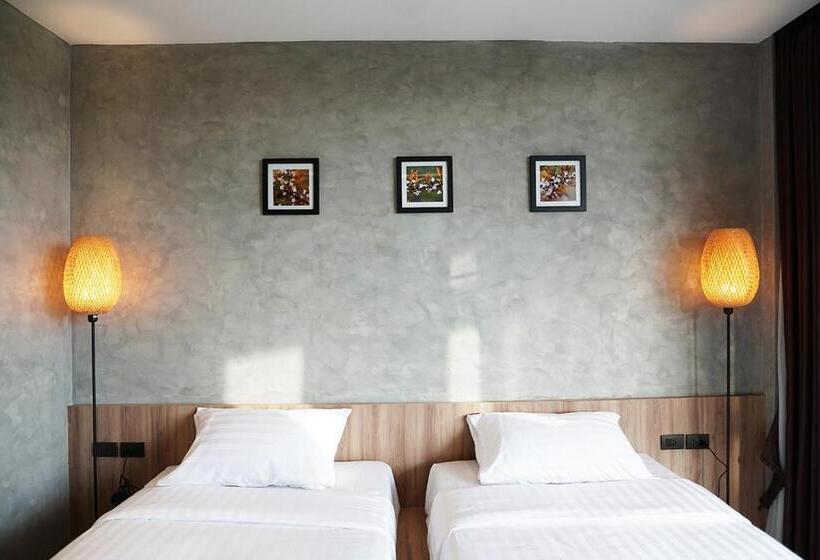 Номер Стандарт с Балконом, Hug Jang Loei Garden & Resort