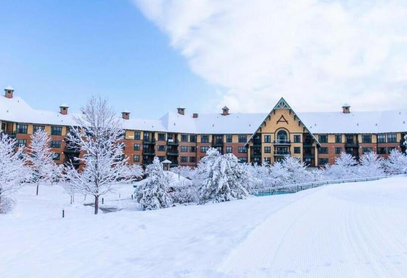 Люкс Deluxe Кровать Кинг, Mountain Creek Resort At Appalachian Hotel   Pool & Hot Tub