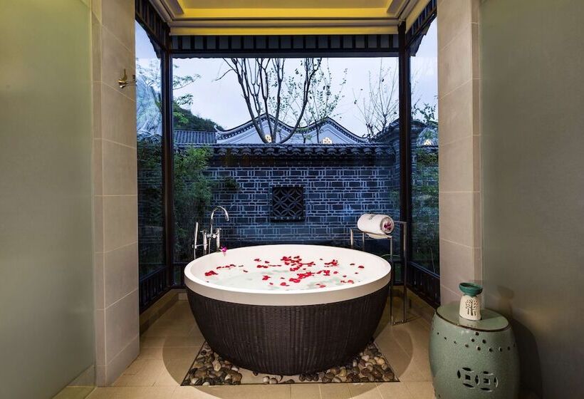 Вилла 2 Спальни, Banyan Tree Yangshuo