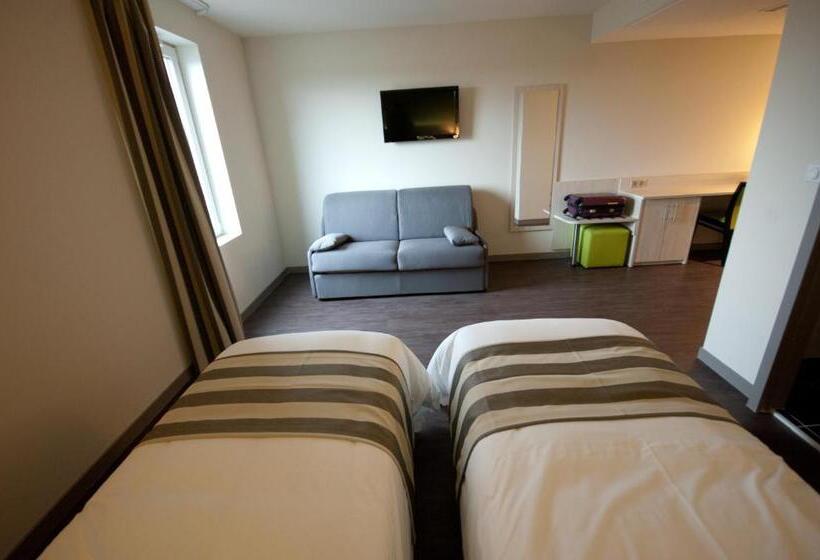Семейный Номер, Brit Hotel Confort Saint Dizier