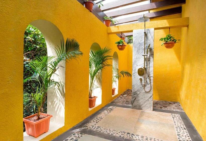 Люкс Кровать Кинг, Le Méridien Mahabaleshwar Resort & Spa