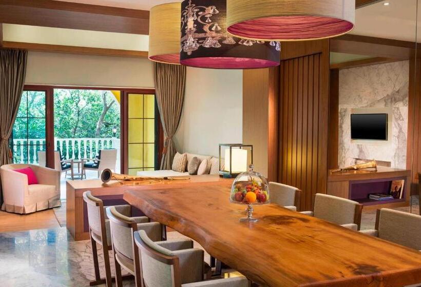 Люкс Кровать Кинг, Le Méridien Mahabaleshwar Resort & Spa