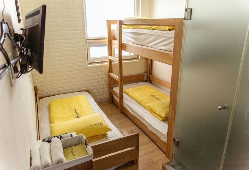 스탠다드 트리플 룸, 24 Guesthouse Dongdaemun Market