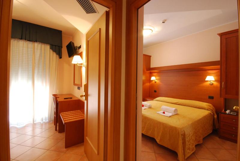 Люкс с Балконом, Depandance Hotel Jole