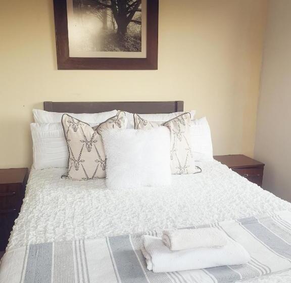带共用浴室的标准房间, Thokazi Haven Guest House & Backpacker