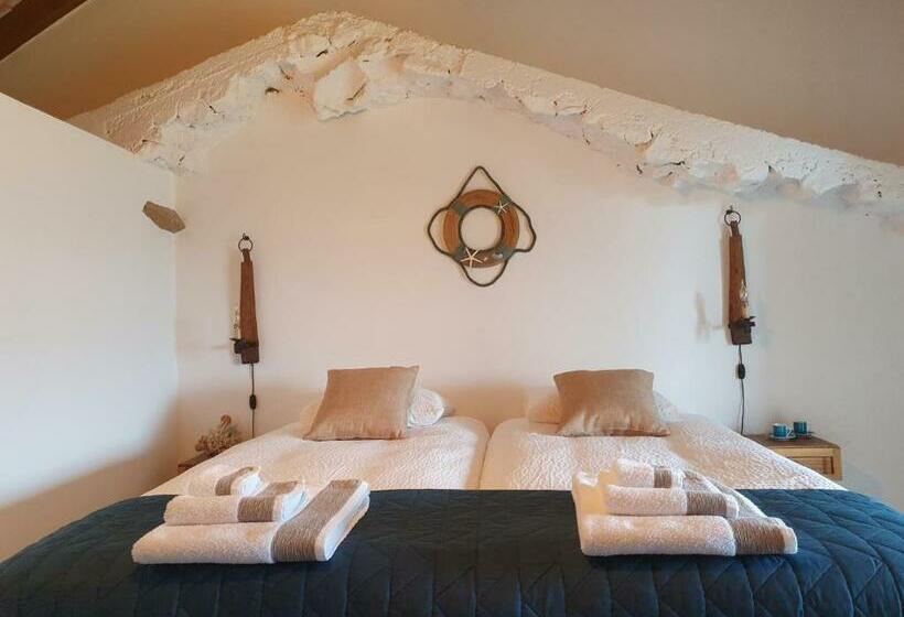 Номер Deluxe, Bed And Breakfast Casa D Oliveiral   Adults Only