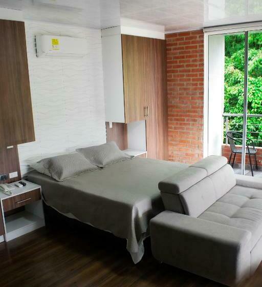 Family Suite, Cucaña