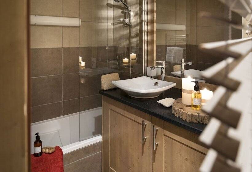 Апартаменты 3 Спальни, Cgh Residences & Spas Les Chalets D Angele