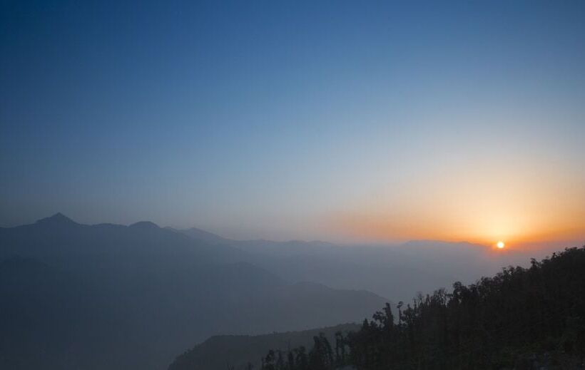 Номер Стандартный с Видом, Jw Marriott Mussoorie Walnut Grove Resort & Spa