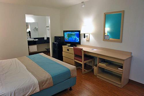 身障者適用スタンダードルーム, Motel 6del Rio, Tx