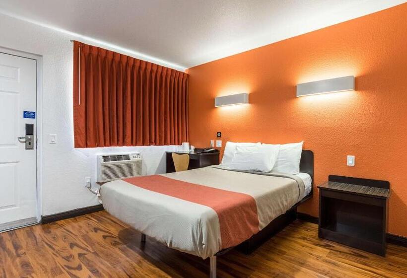 스탠다드 룸, Motel 6 Riverside, Ca  Ucr East