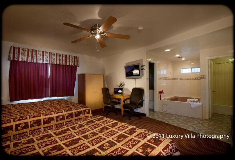 Quarto Deluxe com Hidromassagem, The Palace Inn