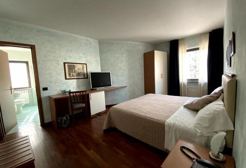 Номер Стандарт, Sole Della Franciacorta   Hotel & Restaurant