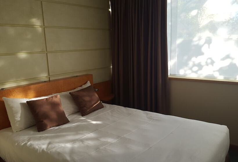 Номер Стандарт, Contact Hôtel Du Parc Nantes Ouest Orvault