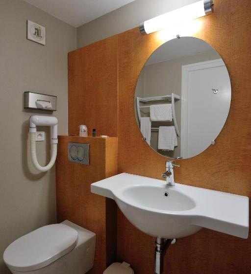Номер Стандарт, Contact Hôtel Du Parc Nantes Ouest Orvault