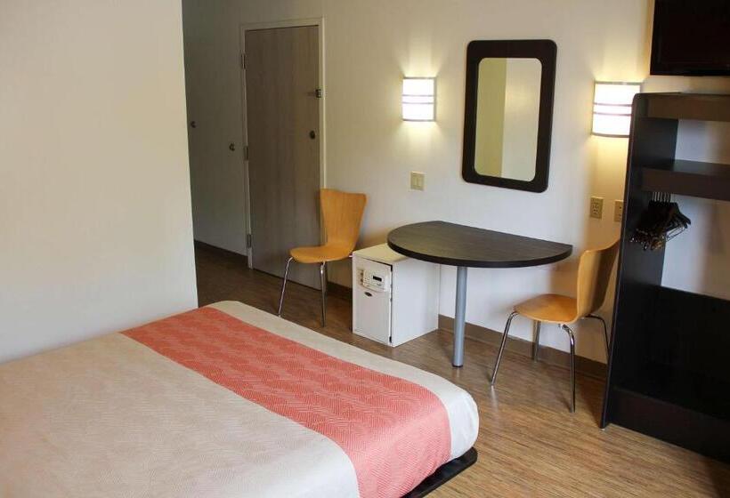 Номер Deluxe, Motel 6milan, Oh  Sandusky