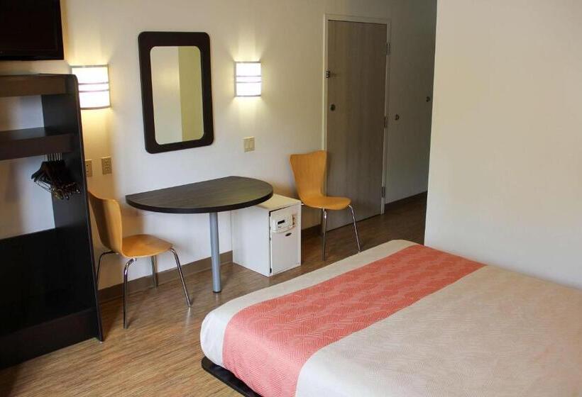 Номер Deluxe, Motel 6milan, Oh  Sandusky