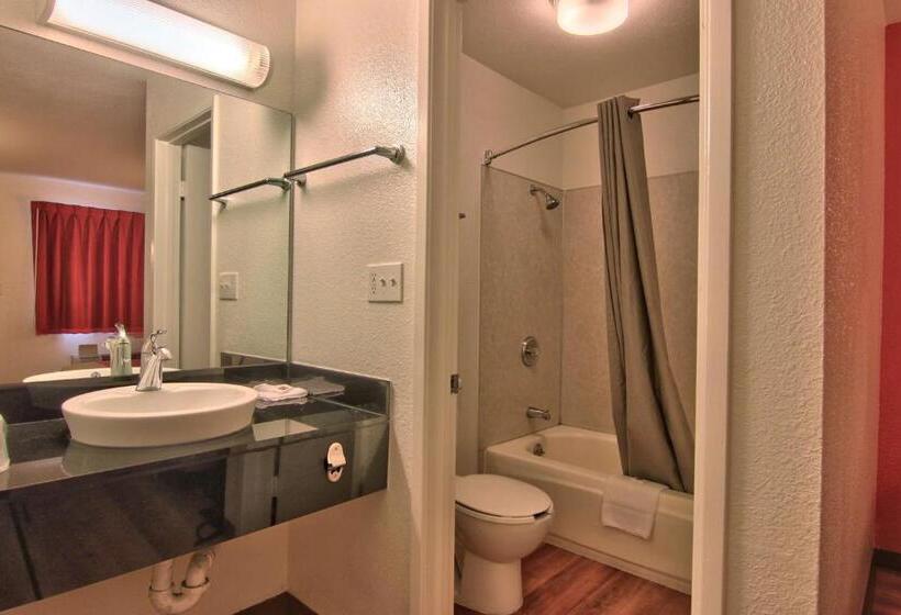 Quarto Quádruplo Deluxe, Motel 6sacramento, Ca  North