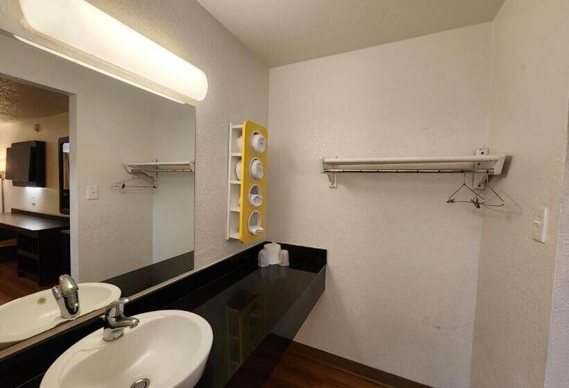 Номер Deluxe, Motel 6 Baytown, Tx  Baytown East