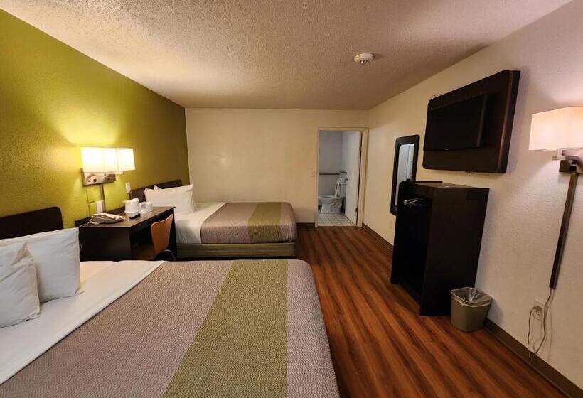 Номер Стандарт Адаптированный для Инвалидов, Motel 6 Baytown, Tx  Baytown East