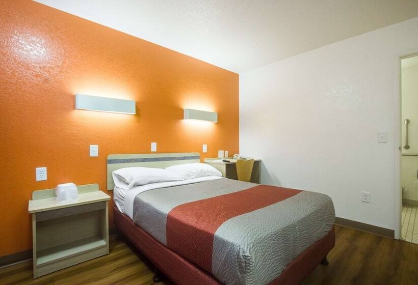 Номер Премиум, Park Inn By Radisson, Lakewood