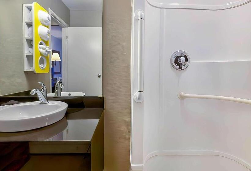 Четырехместный Номер Deluxe, Motel 6tucumcari, Nm