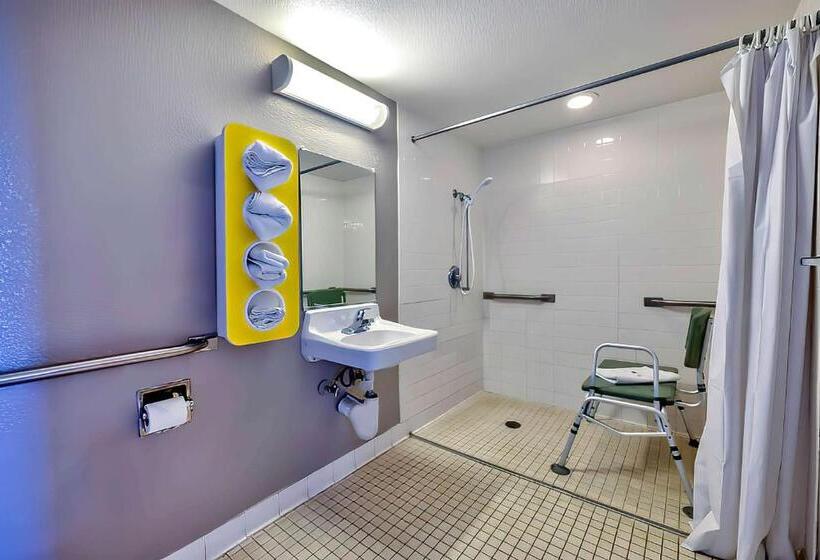 Номер Стандарт Адаптированный для Инвалидов, Motel 6tucumcari, Nm